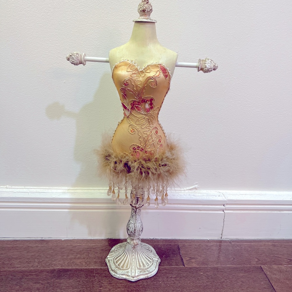 Vintage jewelry stand